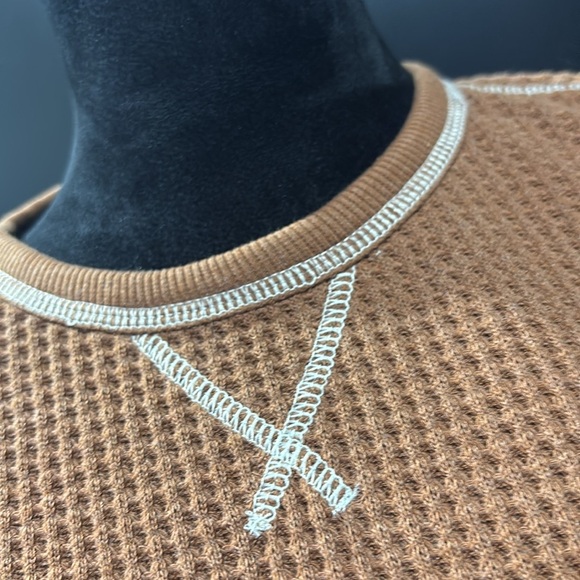 UpWest Waffle Knit Thermal,round neck,exposed seam,fitted cuffs,long sleeve,warm - Picture 2 of 9